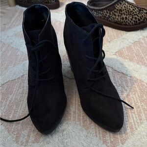 Steve Madden Black Lace Up Boots